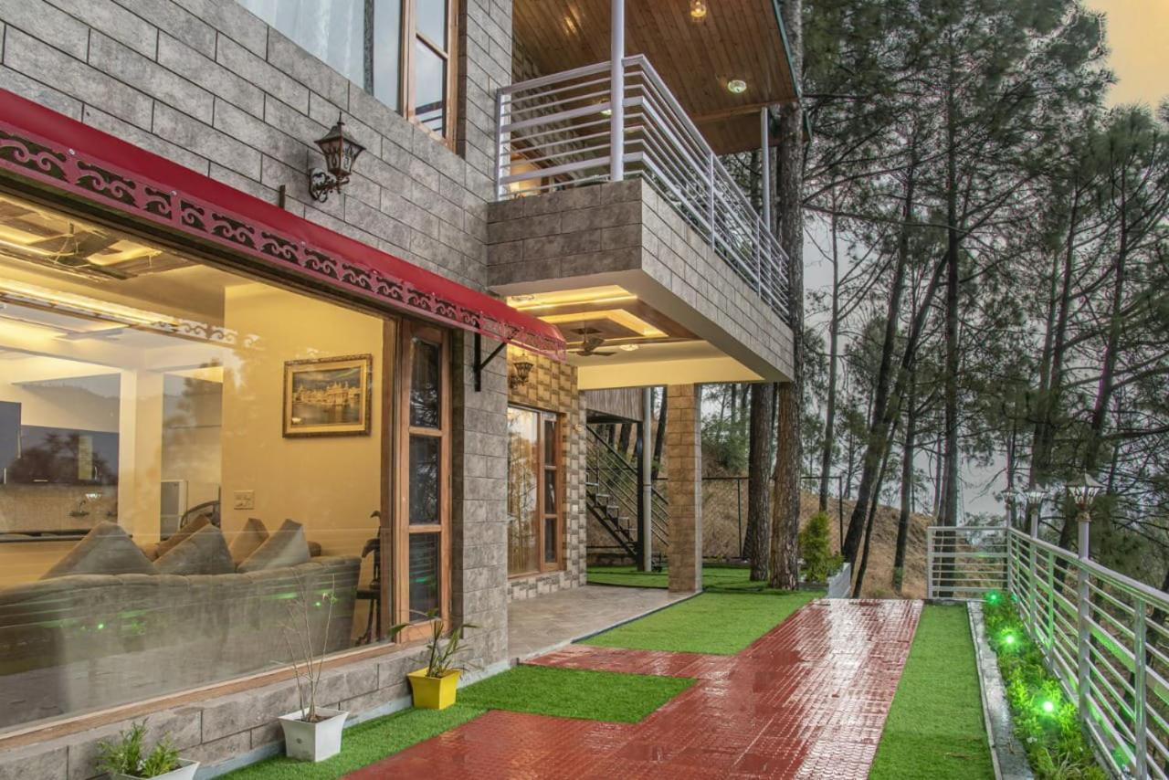 The Himalayan Mansion: Serviced Villa with Open-Air Lawn in Kasauli Exterior photo