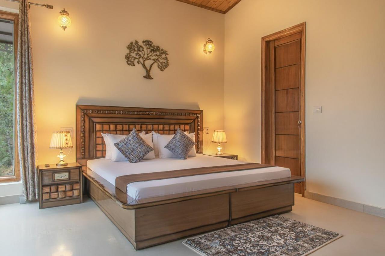 The Himalayan Mansion: Serviced Villa with Open-Air Lawn in Kasauli Exterior photo