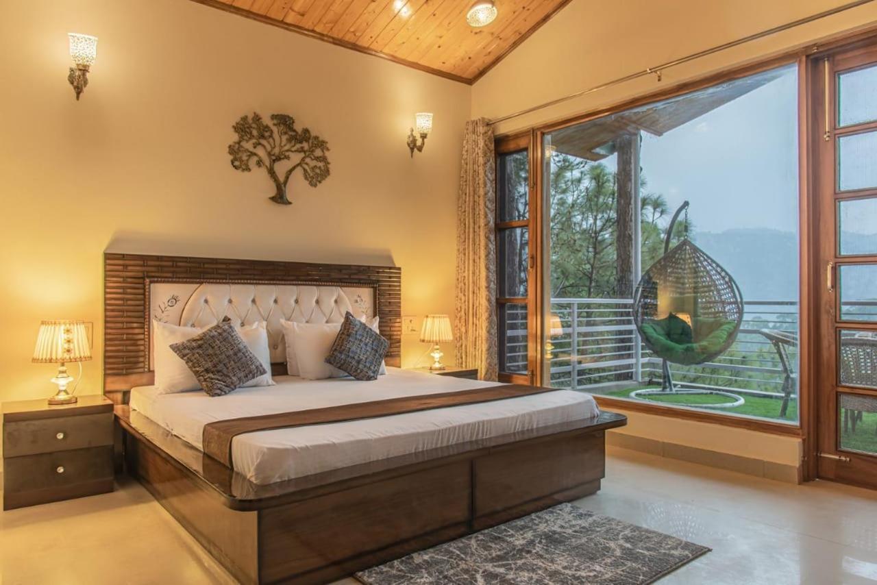 The Himalayan Mansion: Serviced Villa with Open-Air Lawn in Kasauli Exterior photo