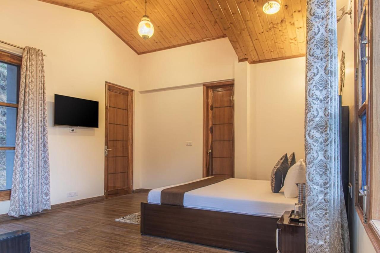 The Himalayan Mansion: Serviced Villa with Open-Air Lawn in Kasauli Exterior photo